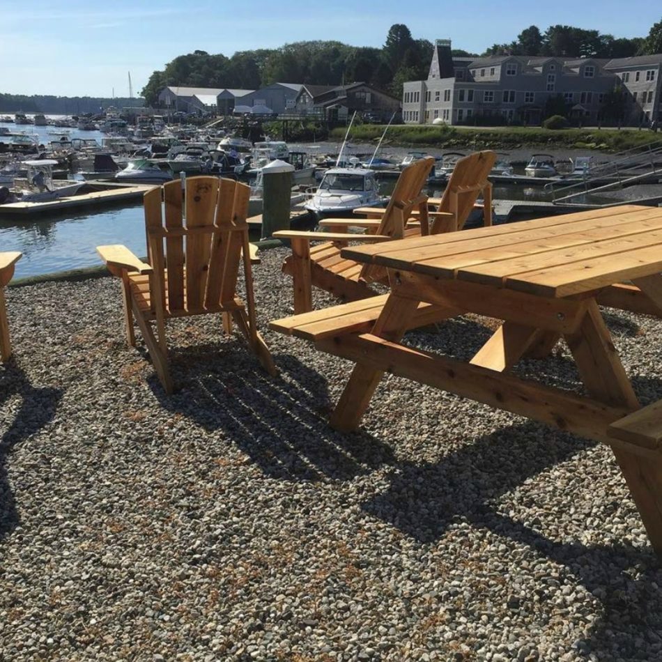 Maine Adirondack Chairs, LLC â€